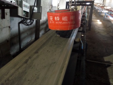电磁除铁器使用现场